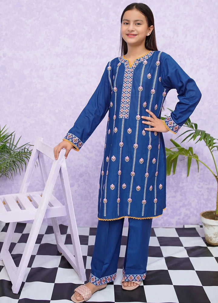 Modest Pret Embroidered Cotton 2 Piece Suit 8495