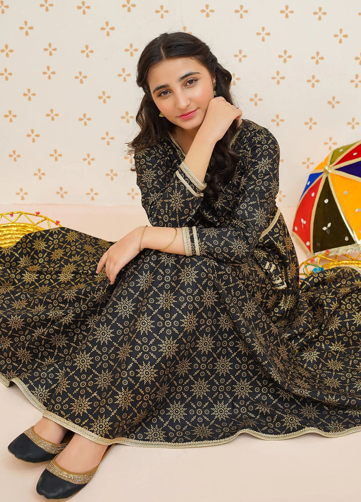 Modest Pret Embroidered cotton 3 Piece Suit Noor e Siyah