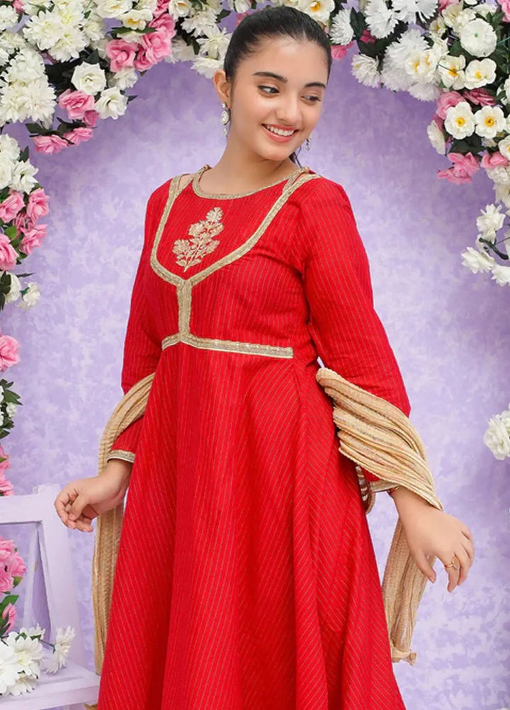 Modest Pret Embroidered Cotton 3 Piece Suit Roop