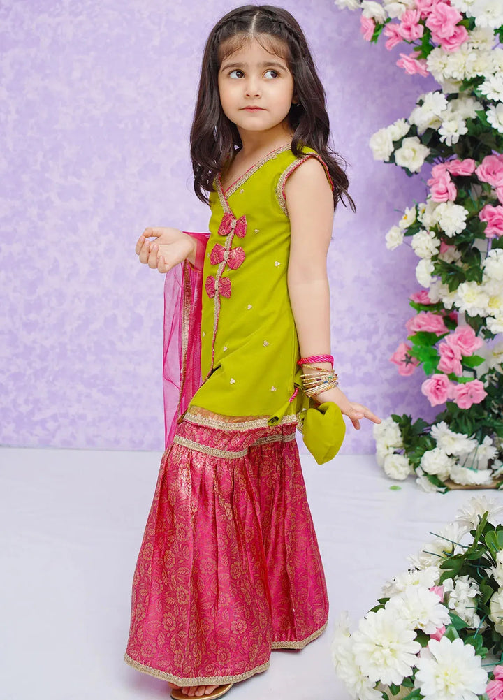 Modest Pret Embroidered Net 3 Piece Suit Geet