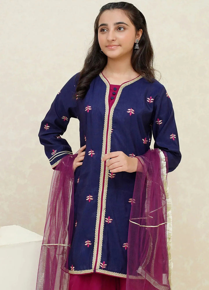 Modest Pret Embroidered Raw Silk 3 Piece Suit Kohinoor