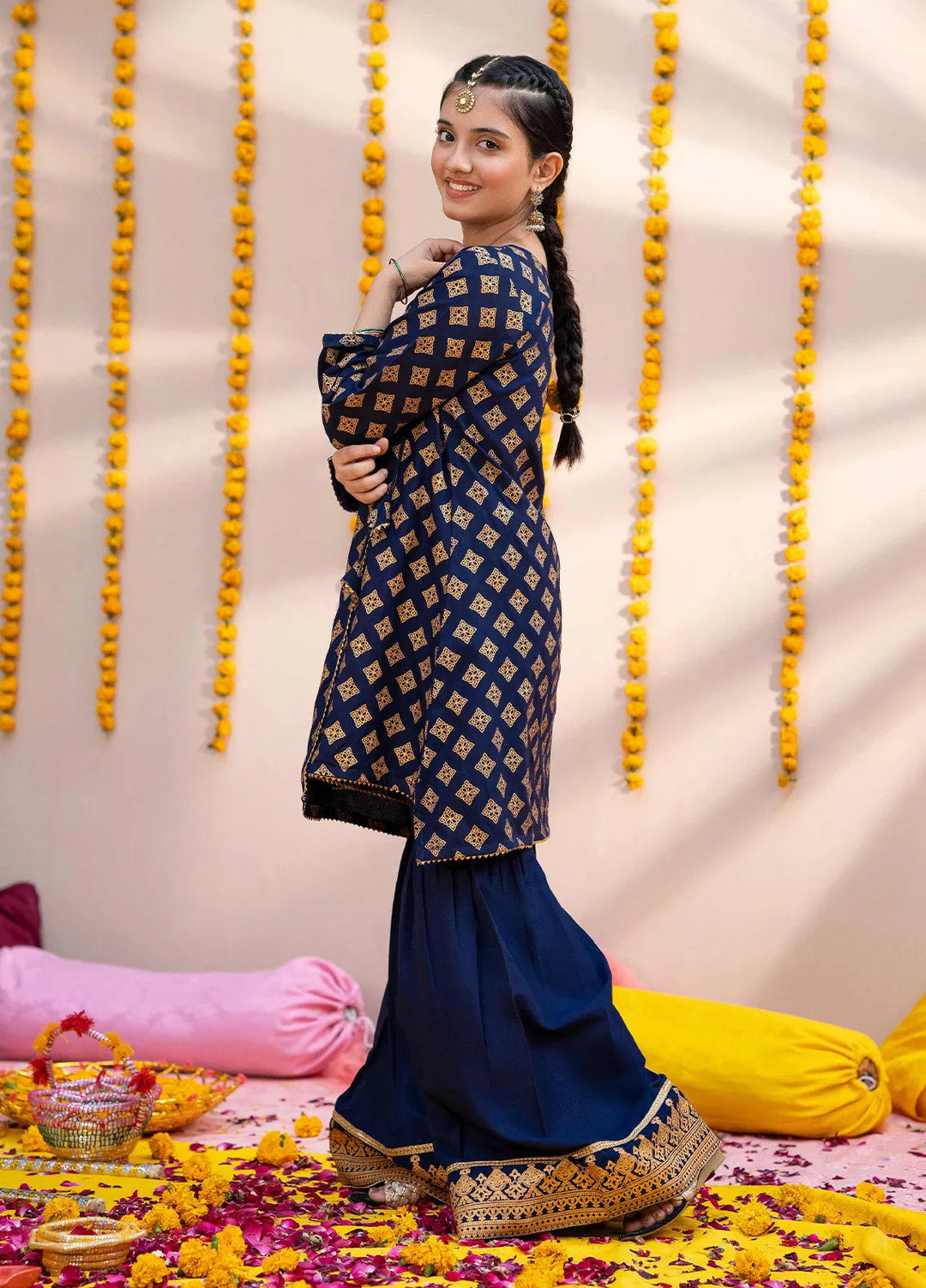 Modest Pret Embroidered Raw Silk 3 Piece Suit Neelum