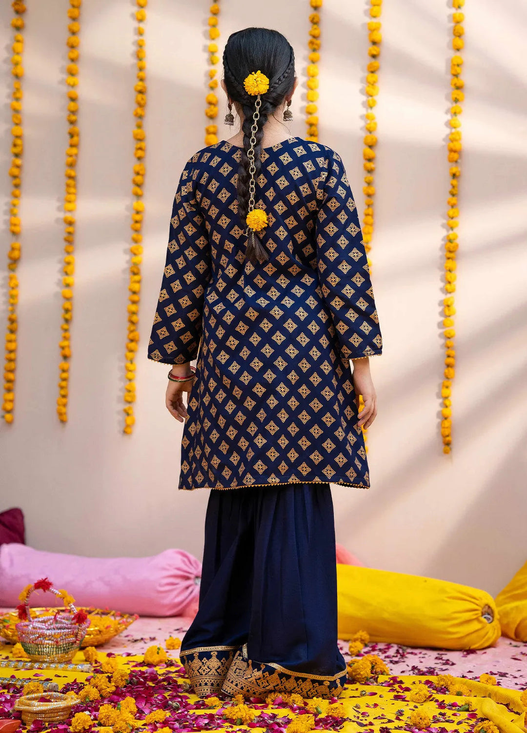 Modest Pret Embroidered Raw Silk 3 Piece Suit Neelum