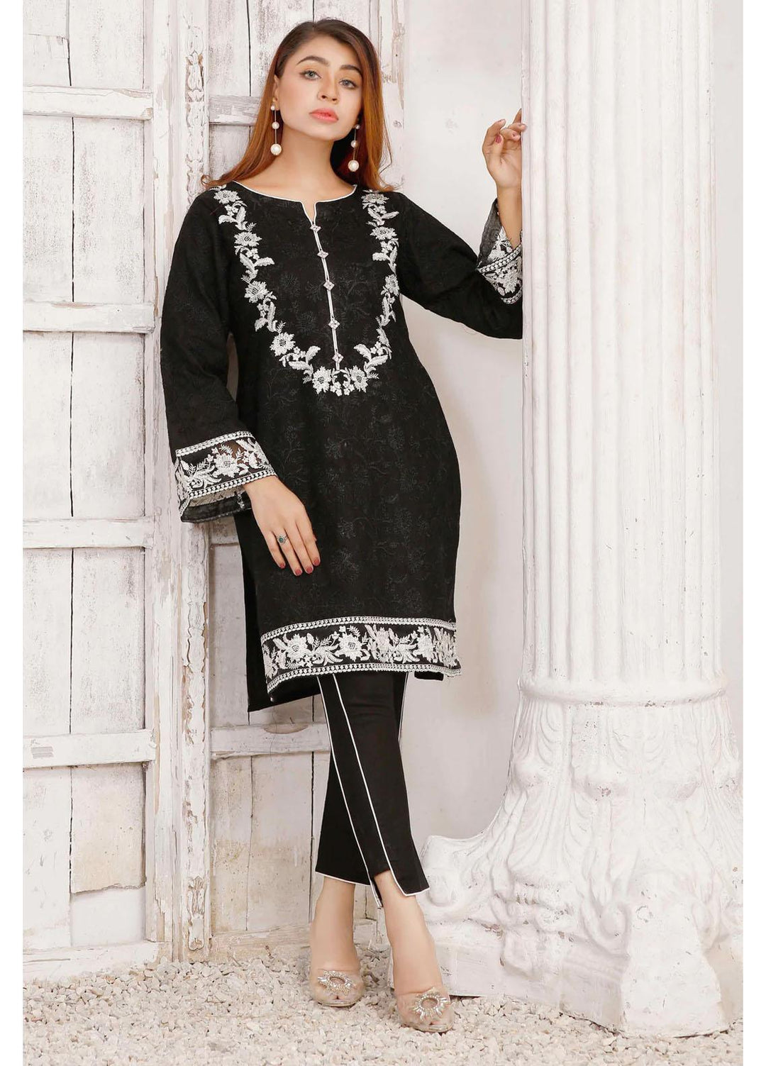 Modest Casual Pret  Khaddar 2 Piece Suit W190-Black