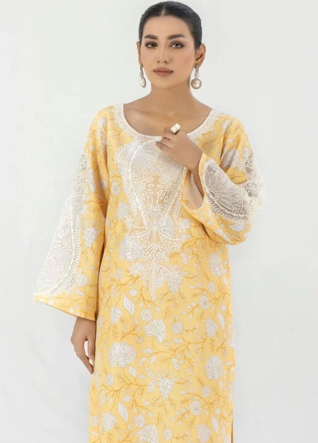 Mohagni Pret Embroidered Lawn 2 Piece Suit PLS-41
