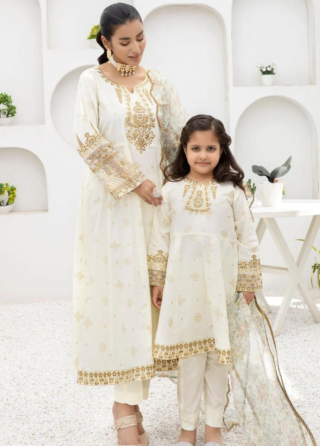 Mohagni Cambric Luxury 3 Piece Suit for Women -  MO23MM LEG-05