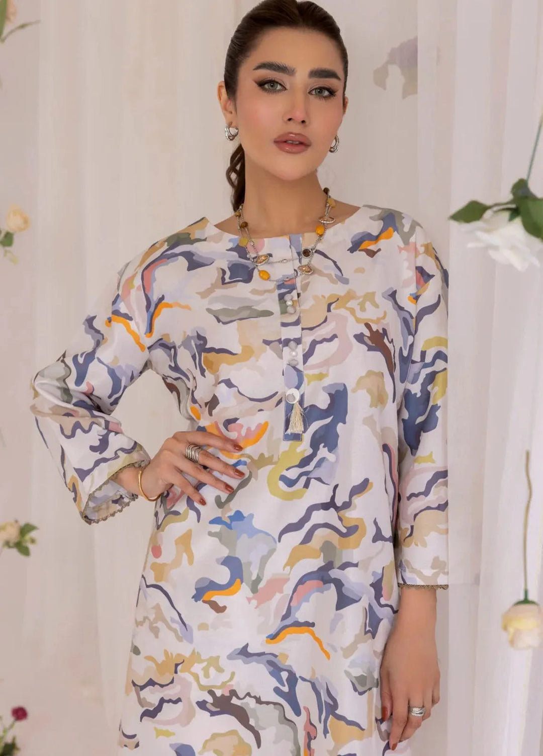 Mohagni Pret Printed Lawn 2 Piece Suit LPS-03