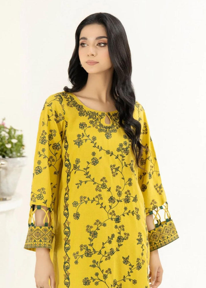 Mohagni Pret Embroidered Lawn 2 Piece Suit LEF-05