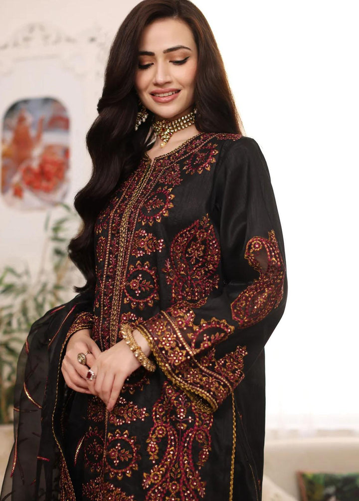 Mohagni Pret Embroidered Raw Silk 3 Piece Suit MGS-04 MUSHK