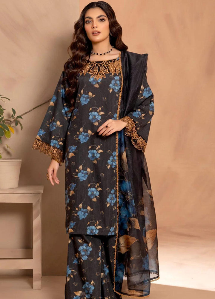 Mohagni Pret Embroidered Slub 3 Piece Suit SBLS-14