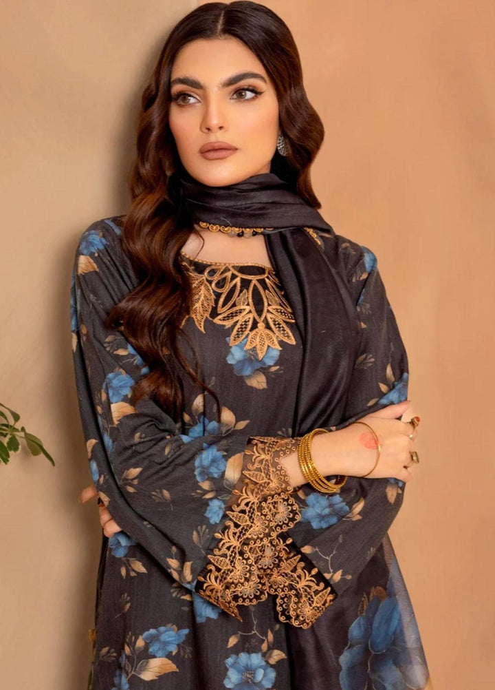 Mohagni Pret Embroidered Slub 3 Piece Suit SBLS-14
