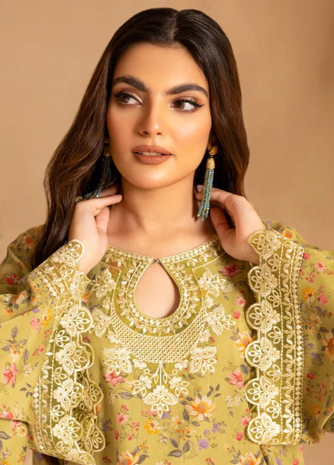 Mohagni Pret Embroidered Slub 2 Piece Suit SBLS-17