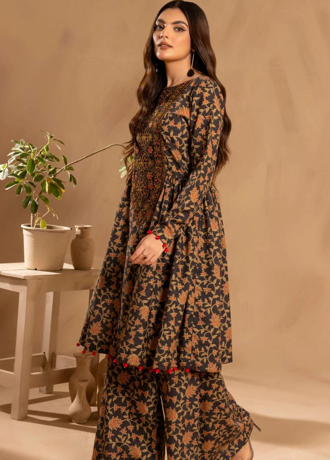 Mohagni Pret Embroidered Slub 2 Piece Suit SBLS-23