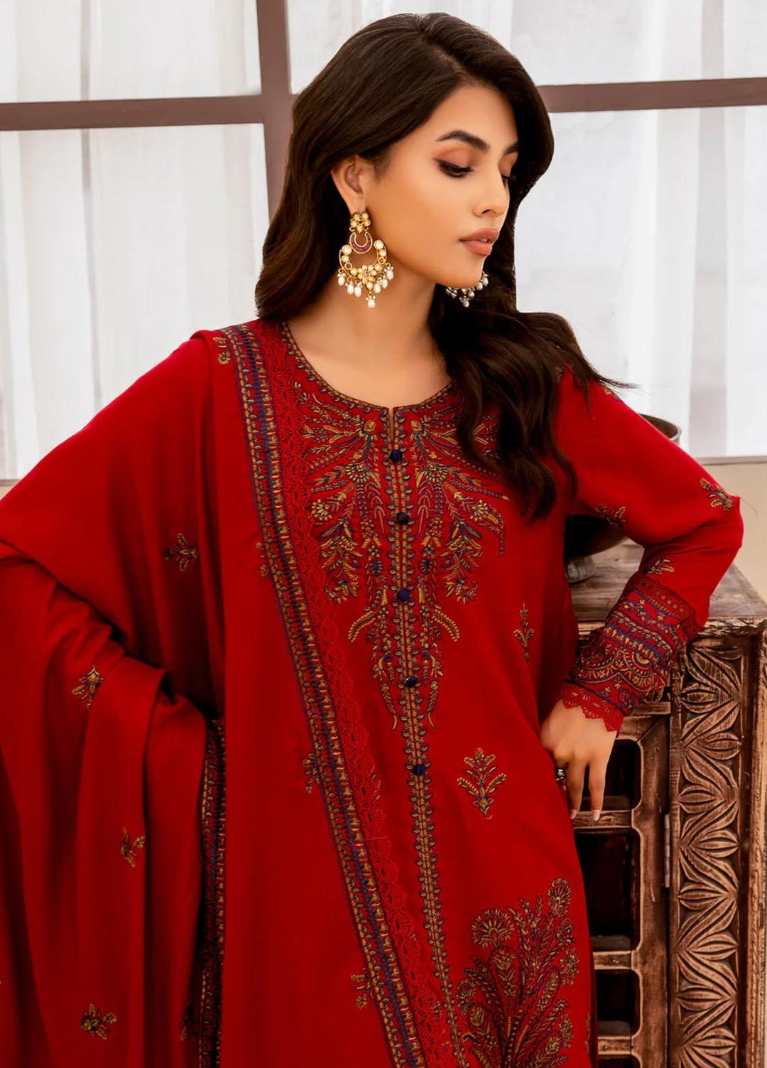 Mohagni Embroidered Dhanak Suits Unstitched 3 Piece MWS-09 - Winter Collection