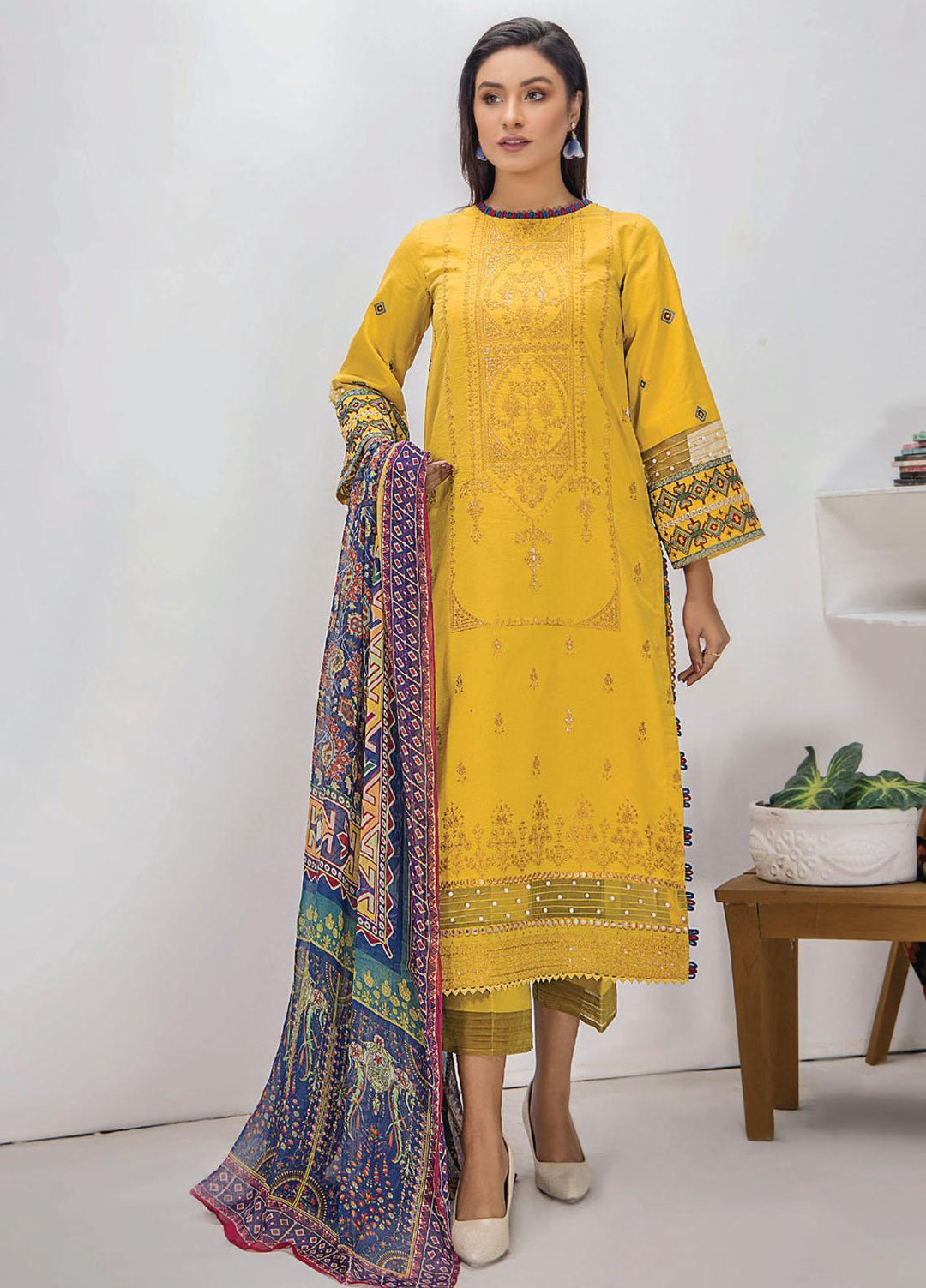 Mohini By Humdum Embroidered Lawn Suits Unstitched 3 Piece HD23M D-10 - Summer Collection