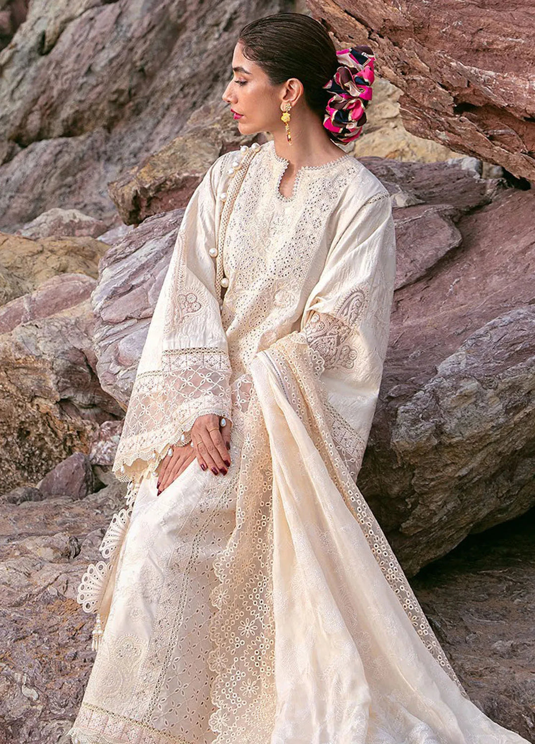 Mohsin Naveed Ranjha Embroidered Lawn Suits Unstitched 3 Piece MNR24DS MFL-014 Dariya - Summer Collection