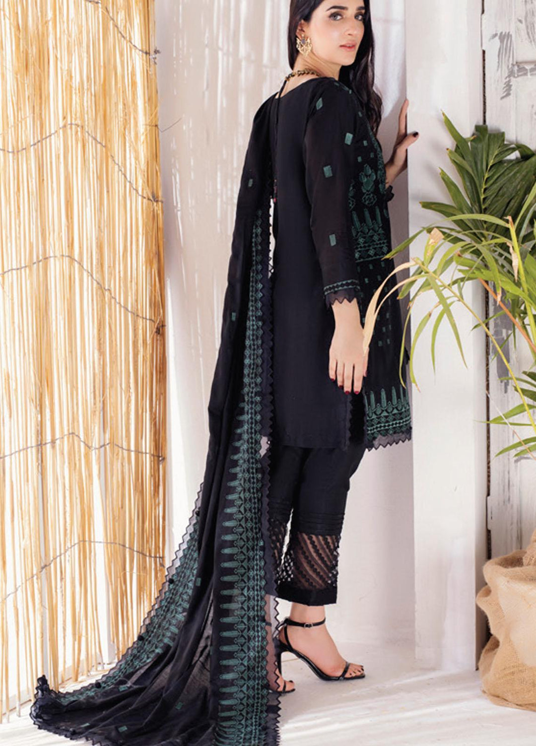 Monochrome By Al Zohaib Embroidered Cambric Suits Unstitched 3 Piece AZ21BW 06 - Black & White Collection