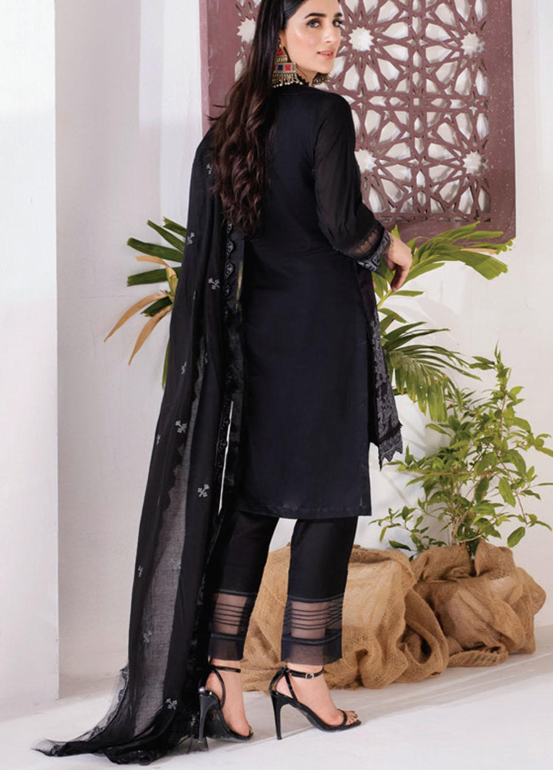 Monochrome By Al Zohaib Embroidered Cambric Suits Unstitched 3 Piece AZ21BW 10 - Black & White Collection