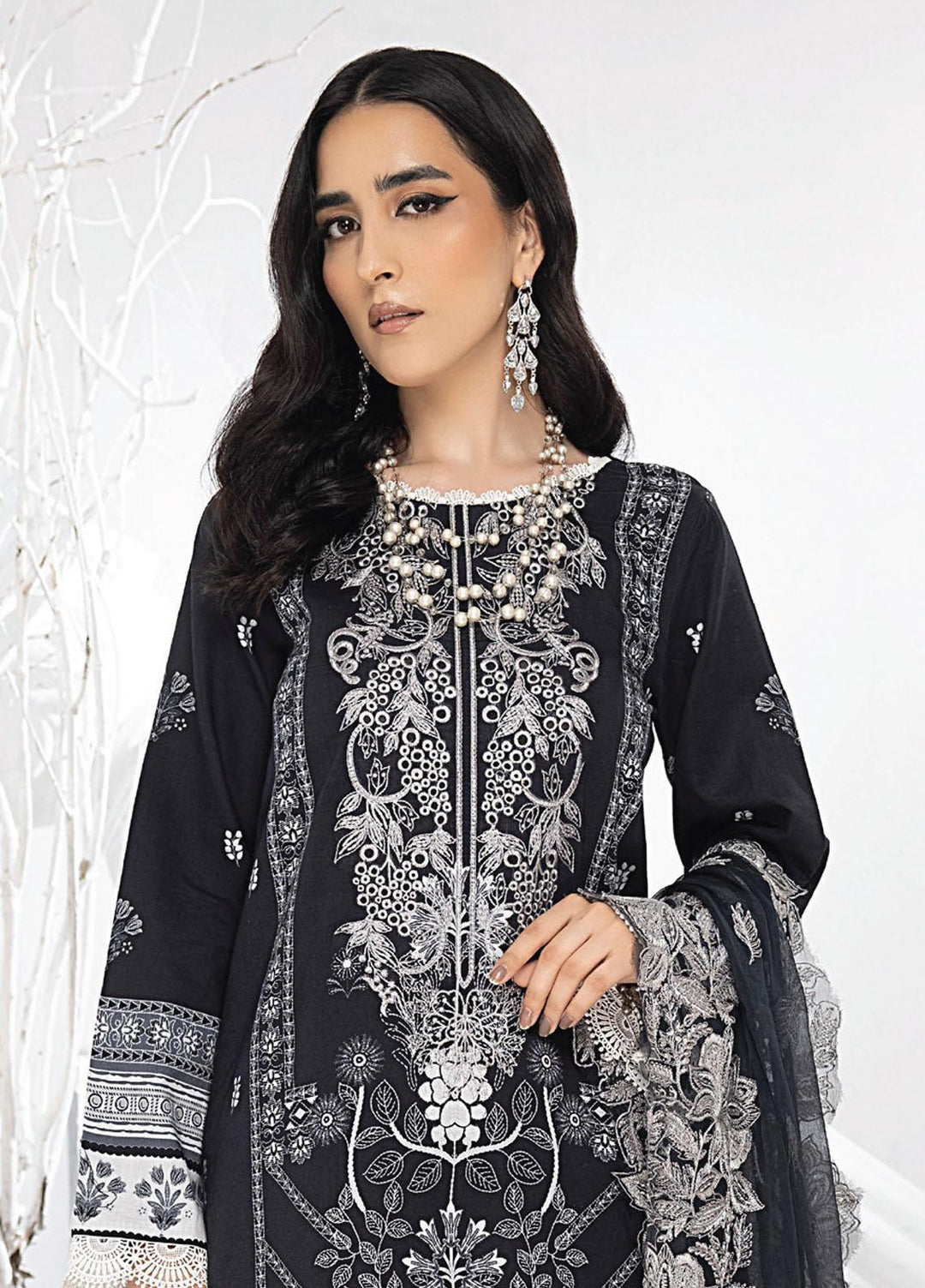 Monochrome By Humdum Embroidered Lawn Suits Unstitched 3 Piece HD23MC D-08 - Summer Collection