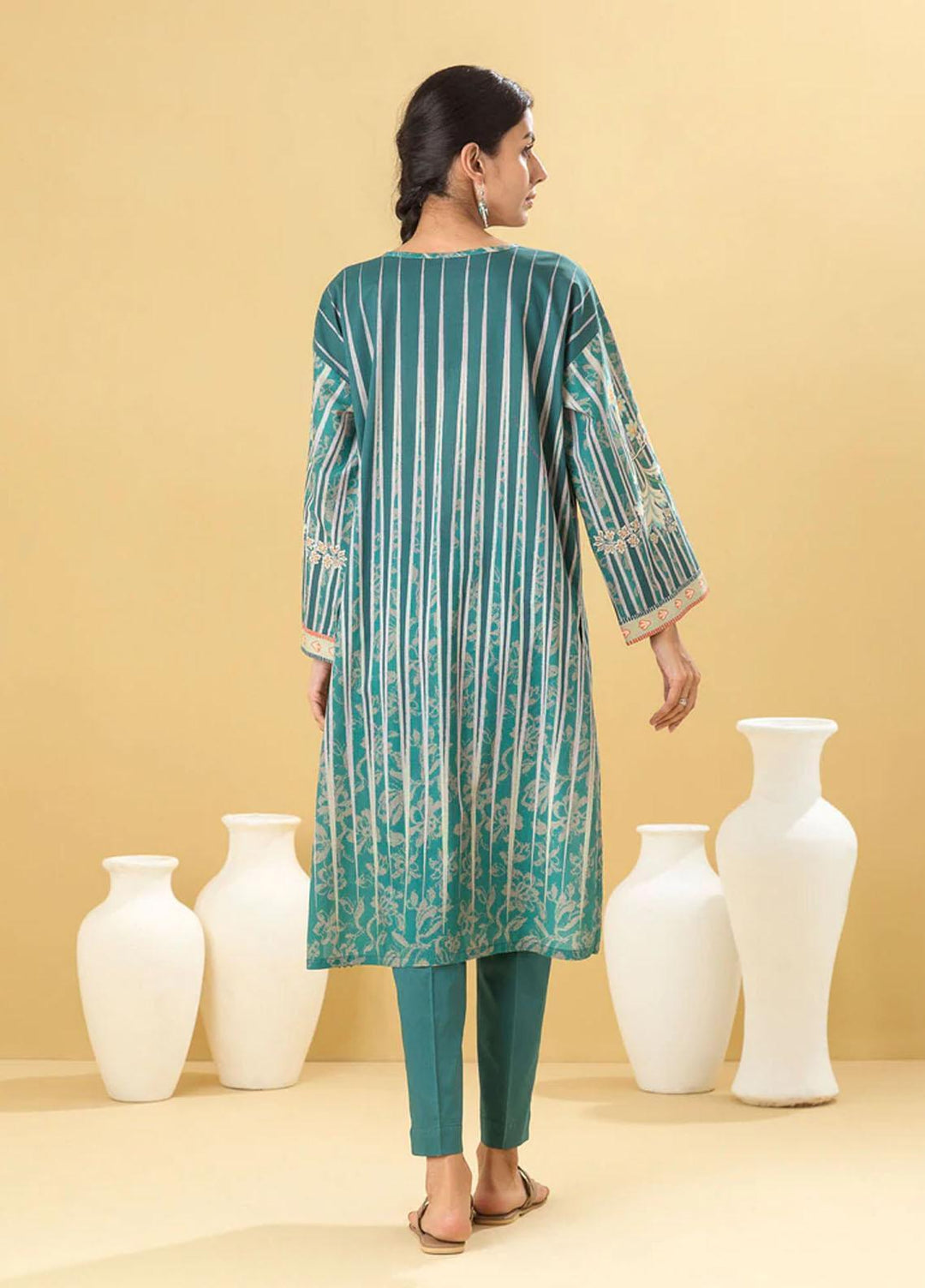 Morbagh by Beechtree Printed Lawn  Unstitched Kurti MRB22SS MB1S22U02 - Spring / Summer Collection
