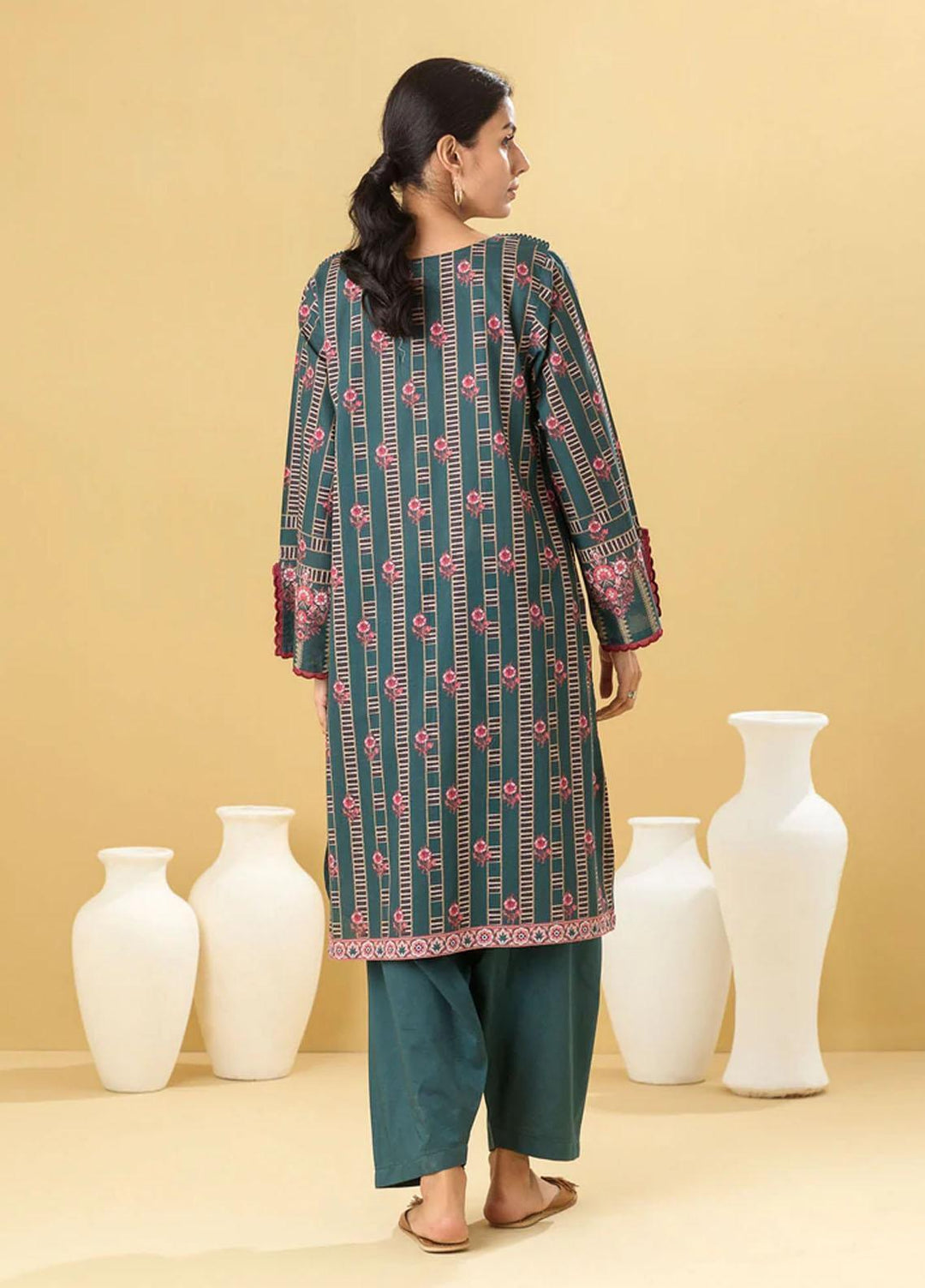 Morbagh by Beechtree Printed Lawn  Unstitched Kurti MRB22SS MB1S22U06 - Spring / Summer Collection