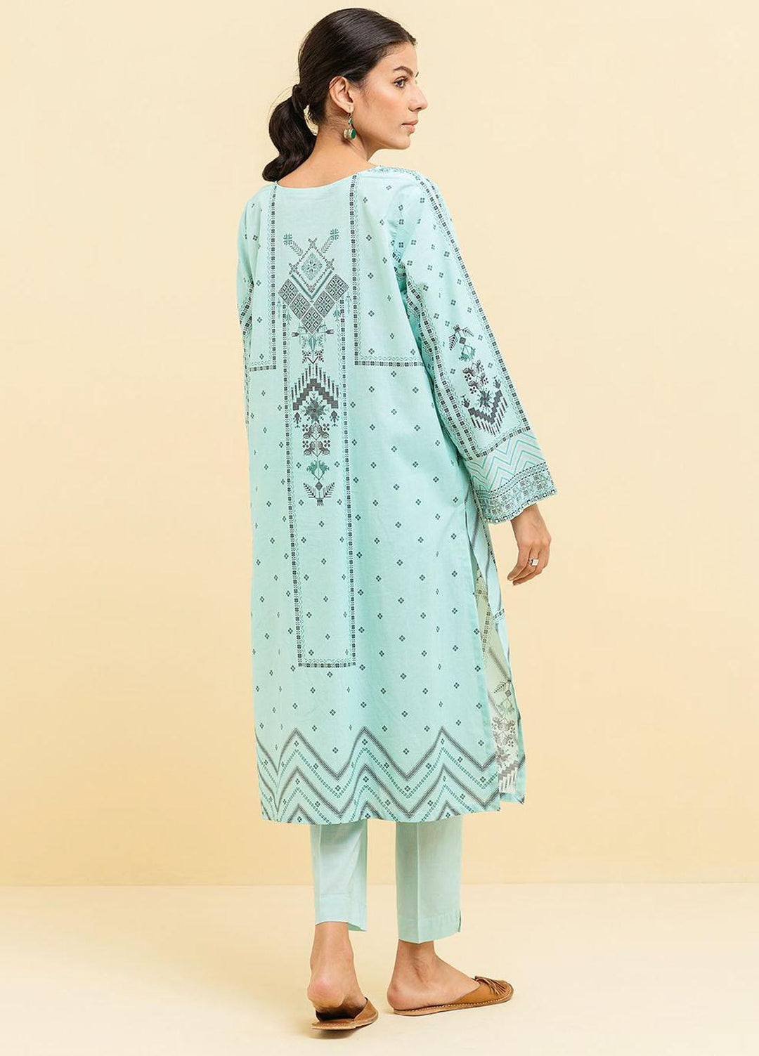 Morbagh by Beechtree Printed Lawn  Unstitched Kurti MRB22-SS2 M82S22U04 - Summer Collection