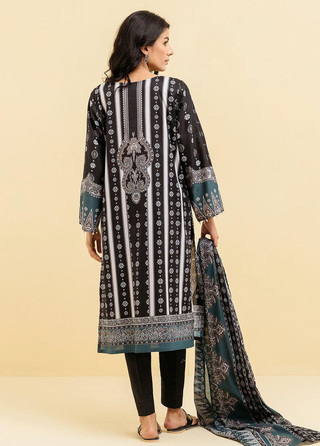 Morbagh by Beechtree Printed Lawn Suit Unstitched 2 Piece MRB22-SS2 M82S22U24 - Summer Collection