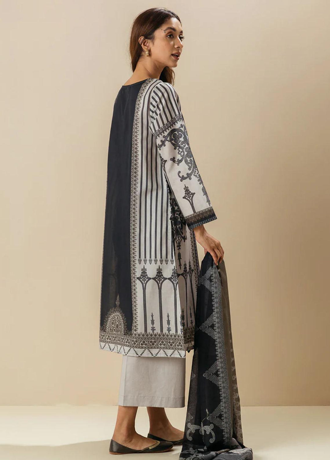 Morbagh by Beechtree Printed Lawn Suits Unstitched 3 Piece MRB23-S2 MB2S23U32 - Summer Collection