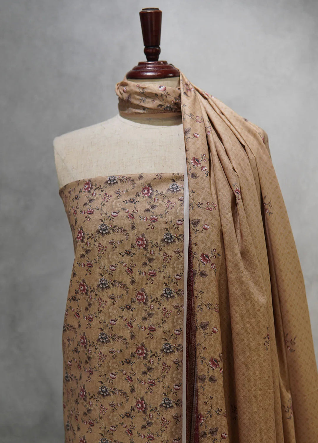 Mother By Bin Saeed Printed Lawn Suit Unstitched 3 Piece BS24M D-559 - Summer Collection