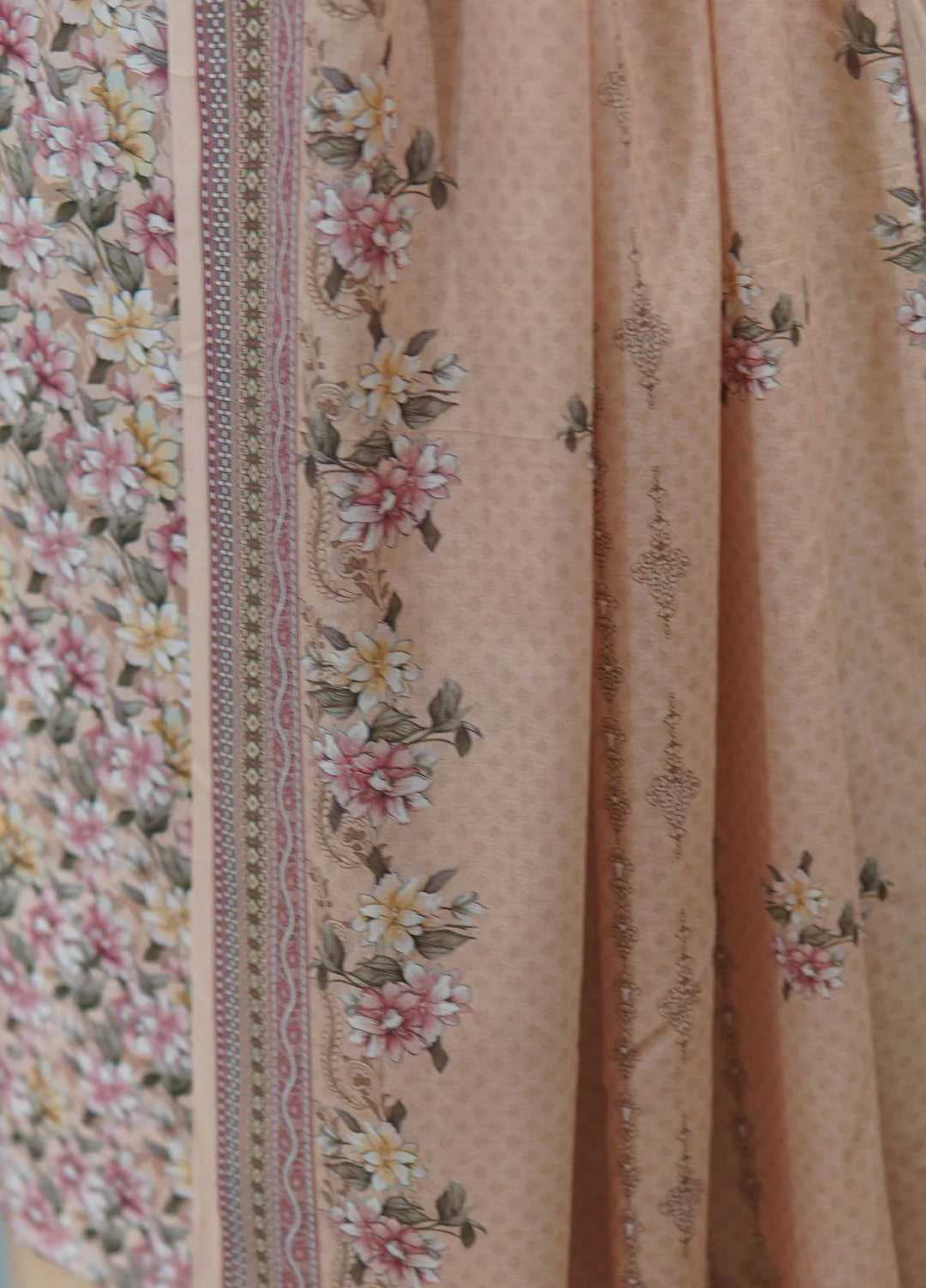 Mother By Bin Saeed Printed Lawn Suit Unstitched 3 Piece BS24M D-563 - Summer Collection