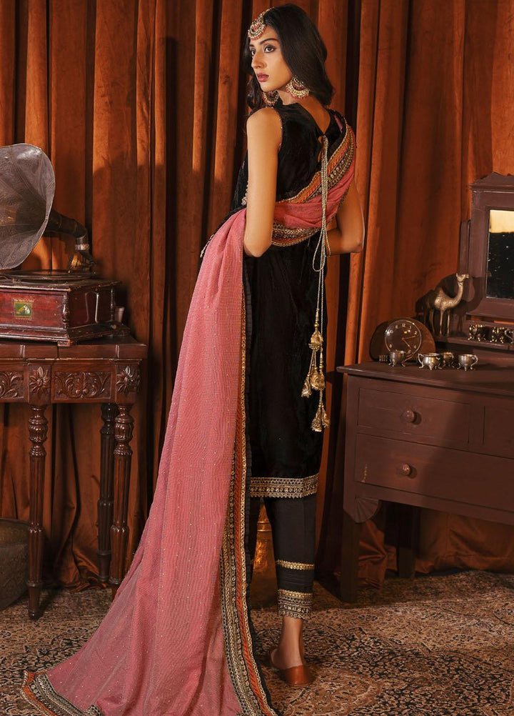 Motifz Embroidered Velvet Suits Unstitched 3 Piece MT22FV 3170 UMME- HAYYAL - Luxury Festive Collection