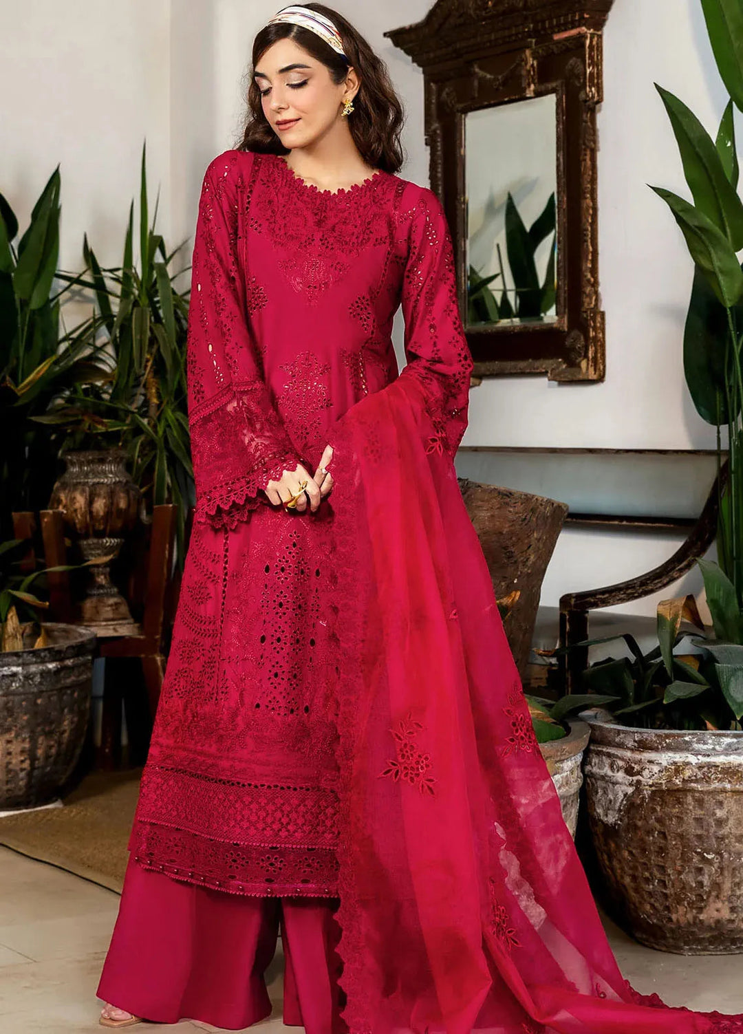 Motifz Embroidered Lawn Suit Unstitched 3 Piece MT25PL 5308 - Summer Collection
