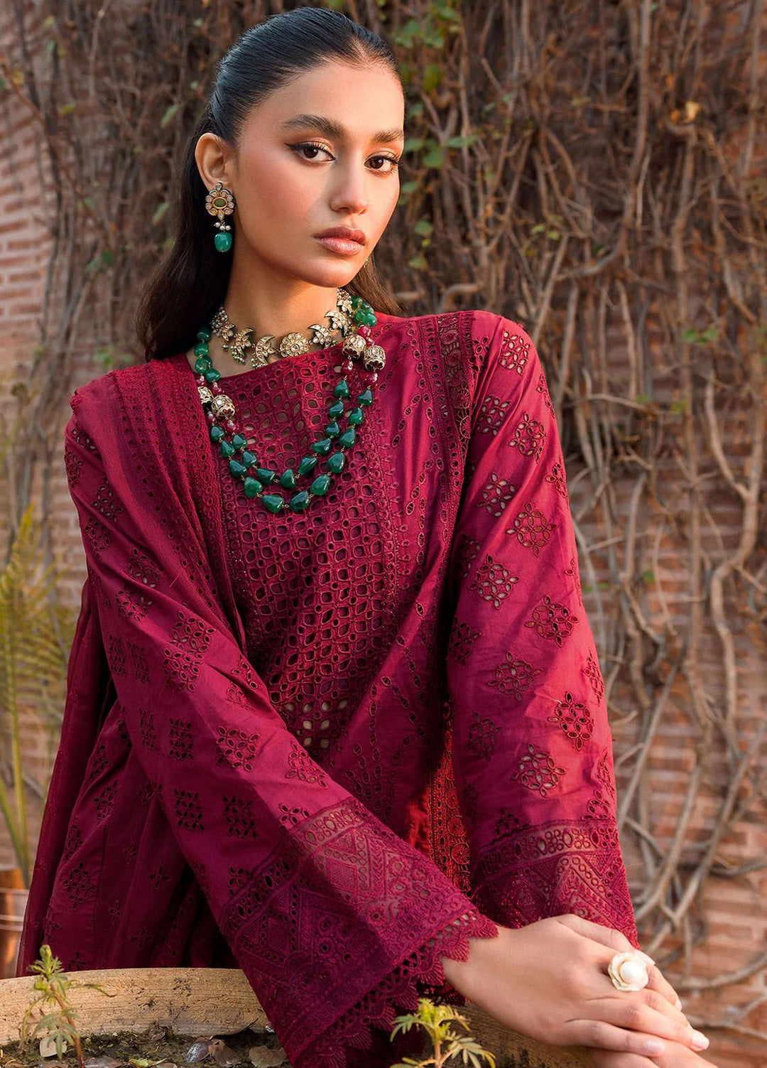 Motifz Embroidered Lawn Suits Unstitched 3 Piece MT24P2 4439-Yasmeen - Summer Collection
