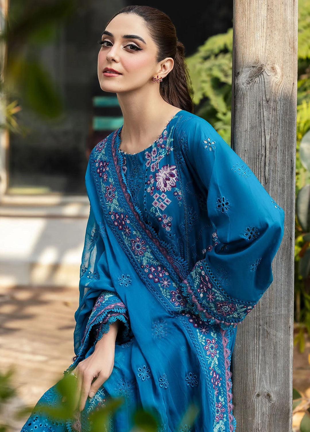Motifz Embroidered Lawn Suits Unstitched 3 Piece MT25LL 5310 Margo - Summer Collection