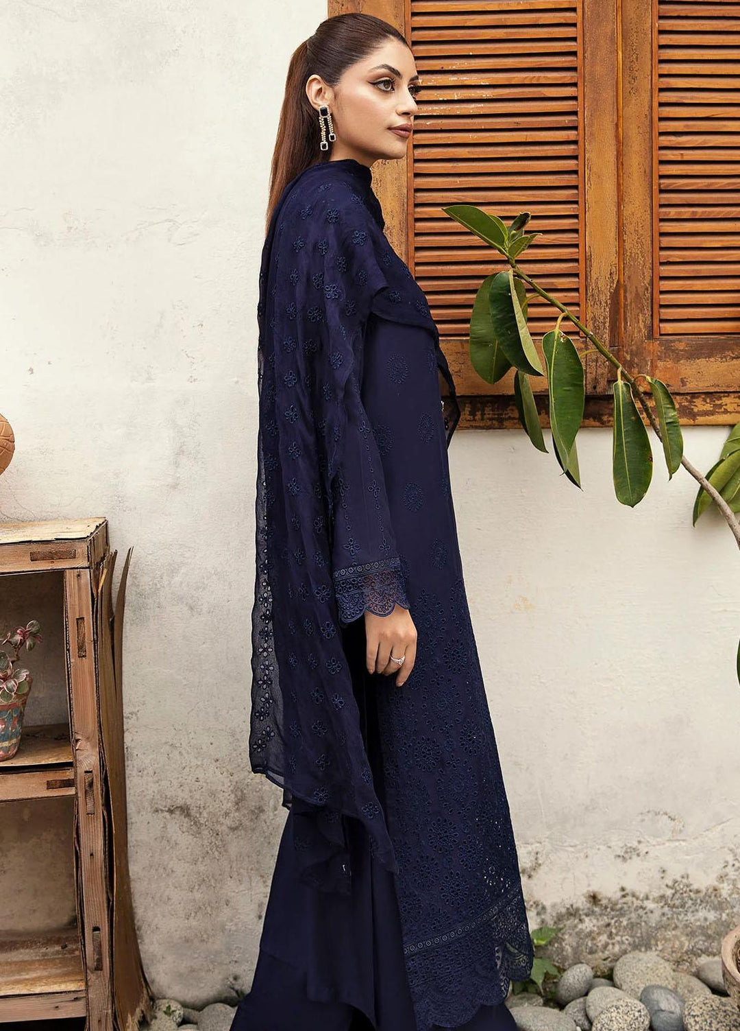 Motifz Embroidered Linen Suits Unstitched 3 Piece MT23L MWU04269 Aurelia - Premium Collection