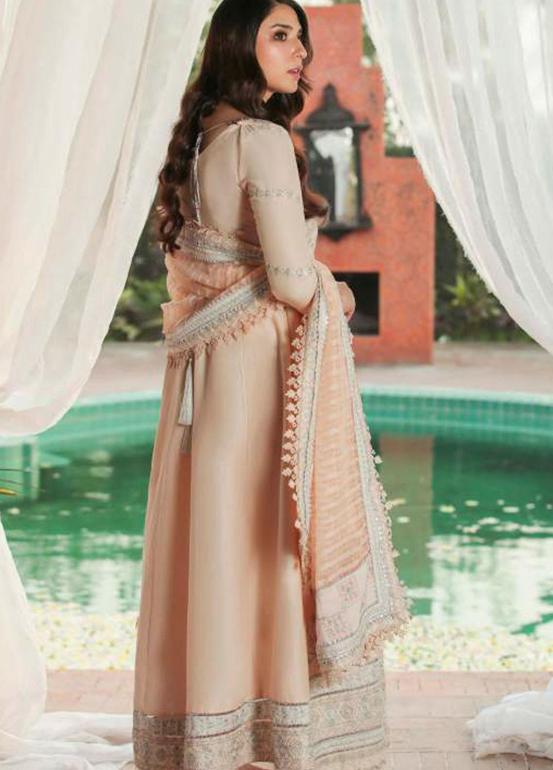 Motifz Embroidered Lawn Suit Unstitched 3 Piece MT22PL 3198 AAFREEN - Premium Collection