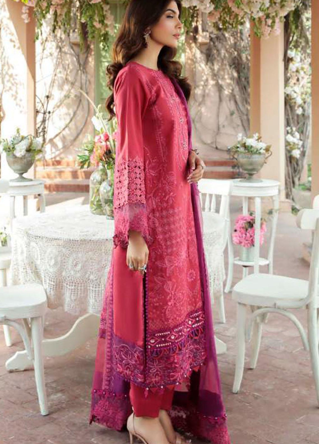Motifz Embroidered Lawn Suit Unstitched 3 Piece MT22PL 3200 KOHI NOOR - Premium Collection