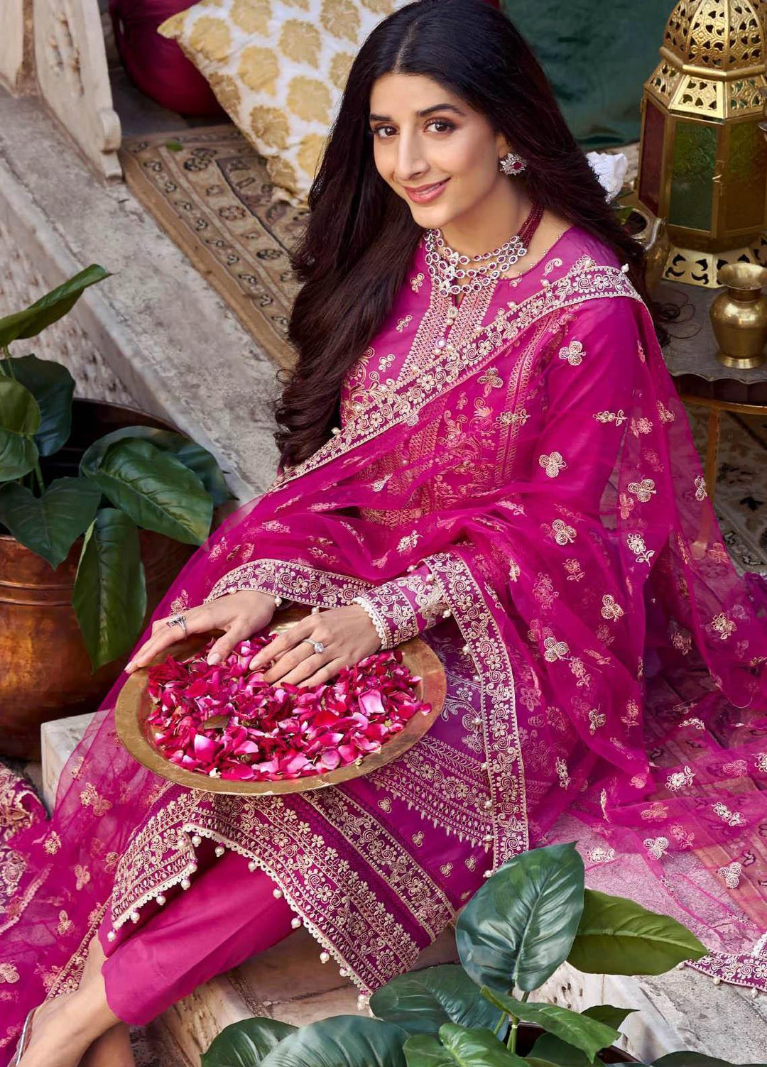 Motifz Embroidered Lawn Suits Unstitched 3 Piece MT23P MWU04042 Amaani - Summer Collection