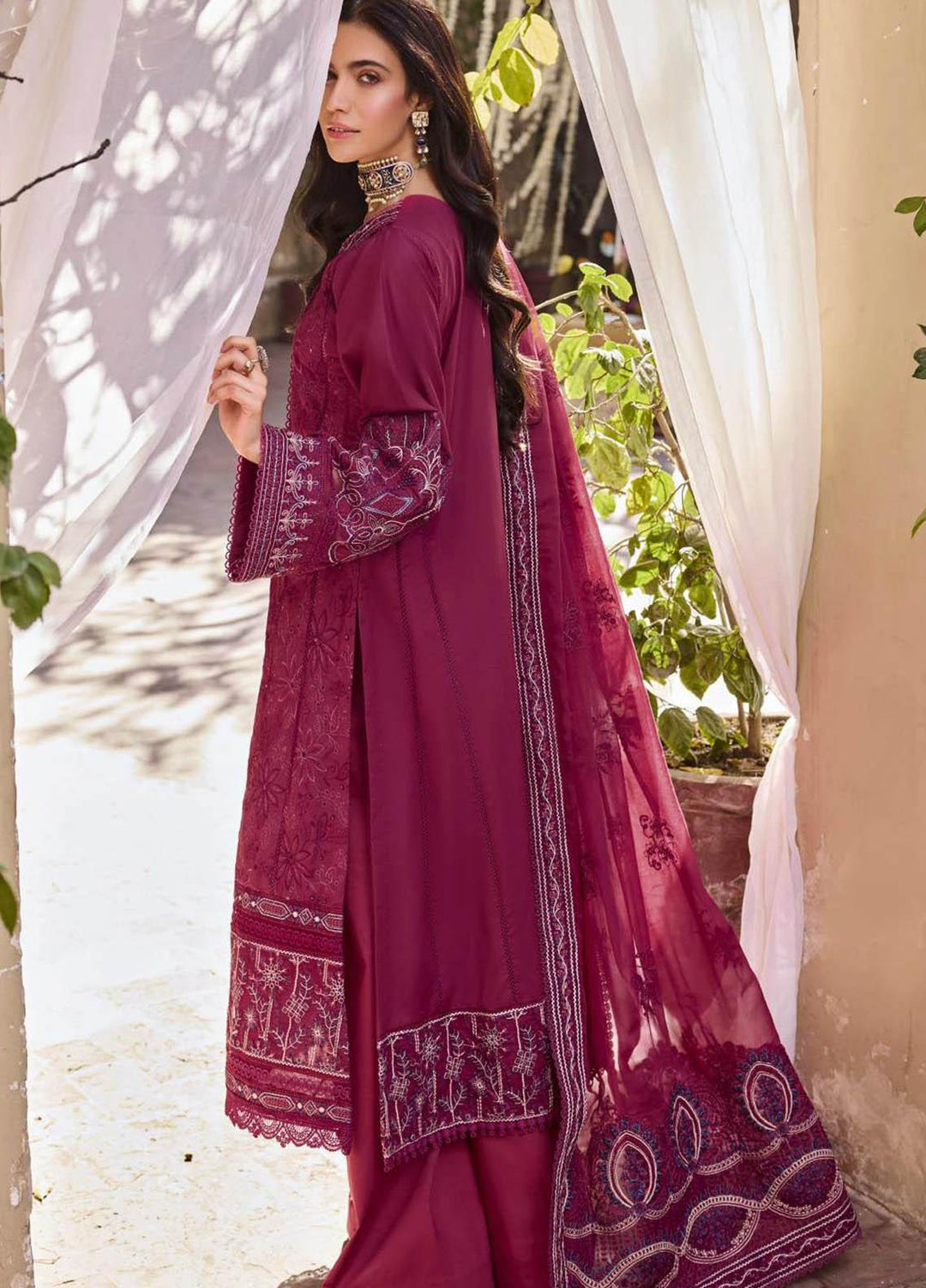 Motifz Embroidered Lawn Suits Unstitched 3 Piece MT23P MWU04060 Kira - Summer Collection