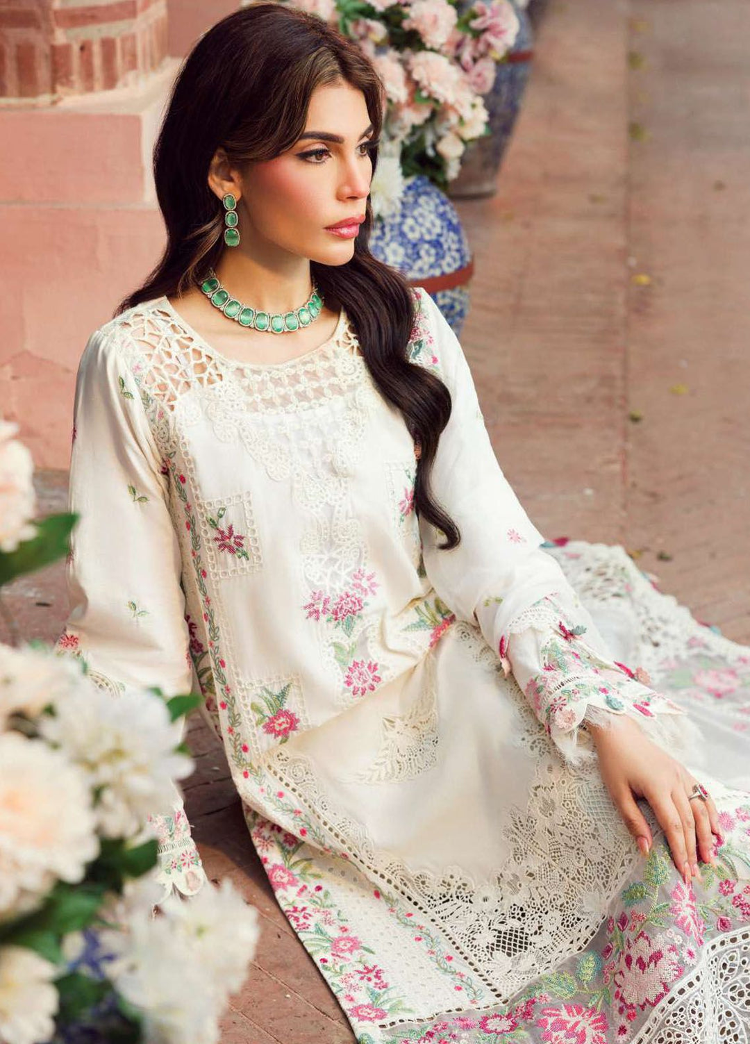Motifz Premium Embroidered Lawn Suit Unstitched 3 Piece MT24P 4422 Zahra - Summer Collection