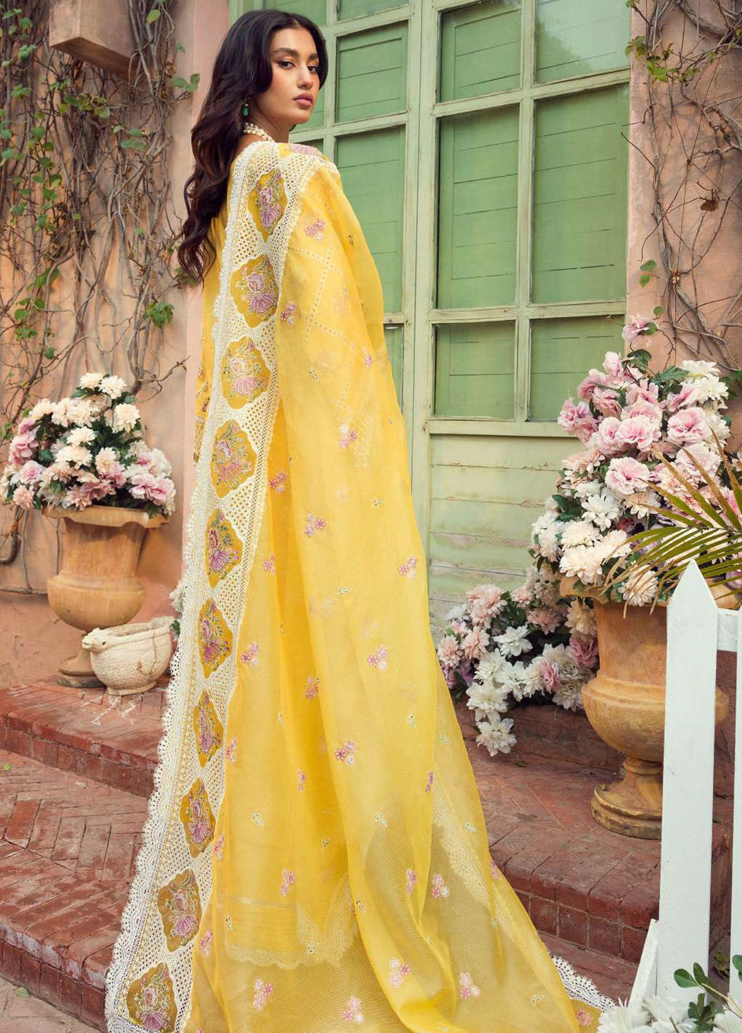 Motifz Premium Embroidered Lawn Suit Unstitched 3 Piece MT24P 4423 Zemal - Summer Collection