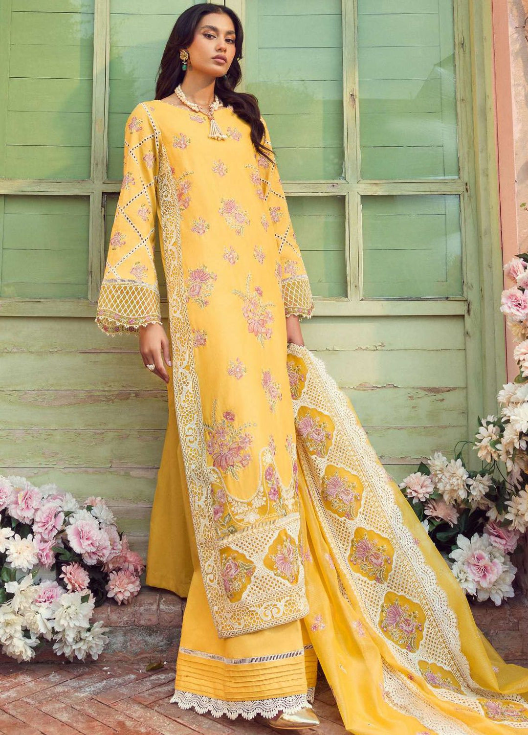 Motifz Premium Embroidered Lawn Suit Unstitched 3 Piece MT24P 4423 Zemal - Summer Collection