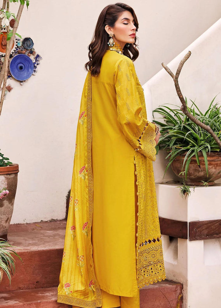 Motifz Embroidered Lawn Suits Unstitched 3 Piece MT23-P2 3980 LARA - Premium Collection