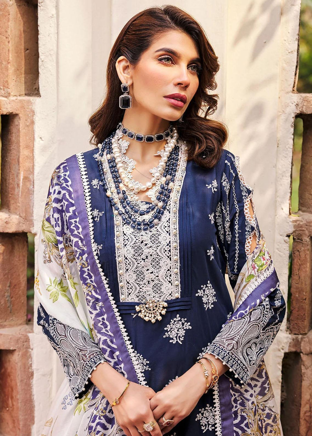 Motifz Embroidered Lawn Suits Unstitched 3 Piece MT23-P2 3983 SIBEL - Premium Collection