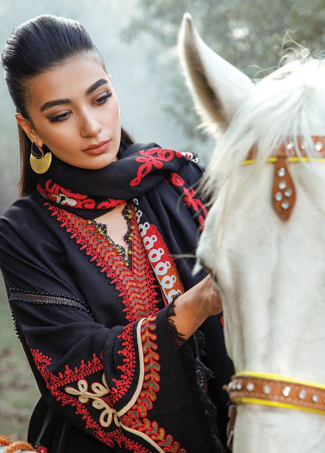 Mprints by Maria B Embroidered Linen Suits Unstitched 3 Piece MB22MW 3B - Winter Collection