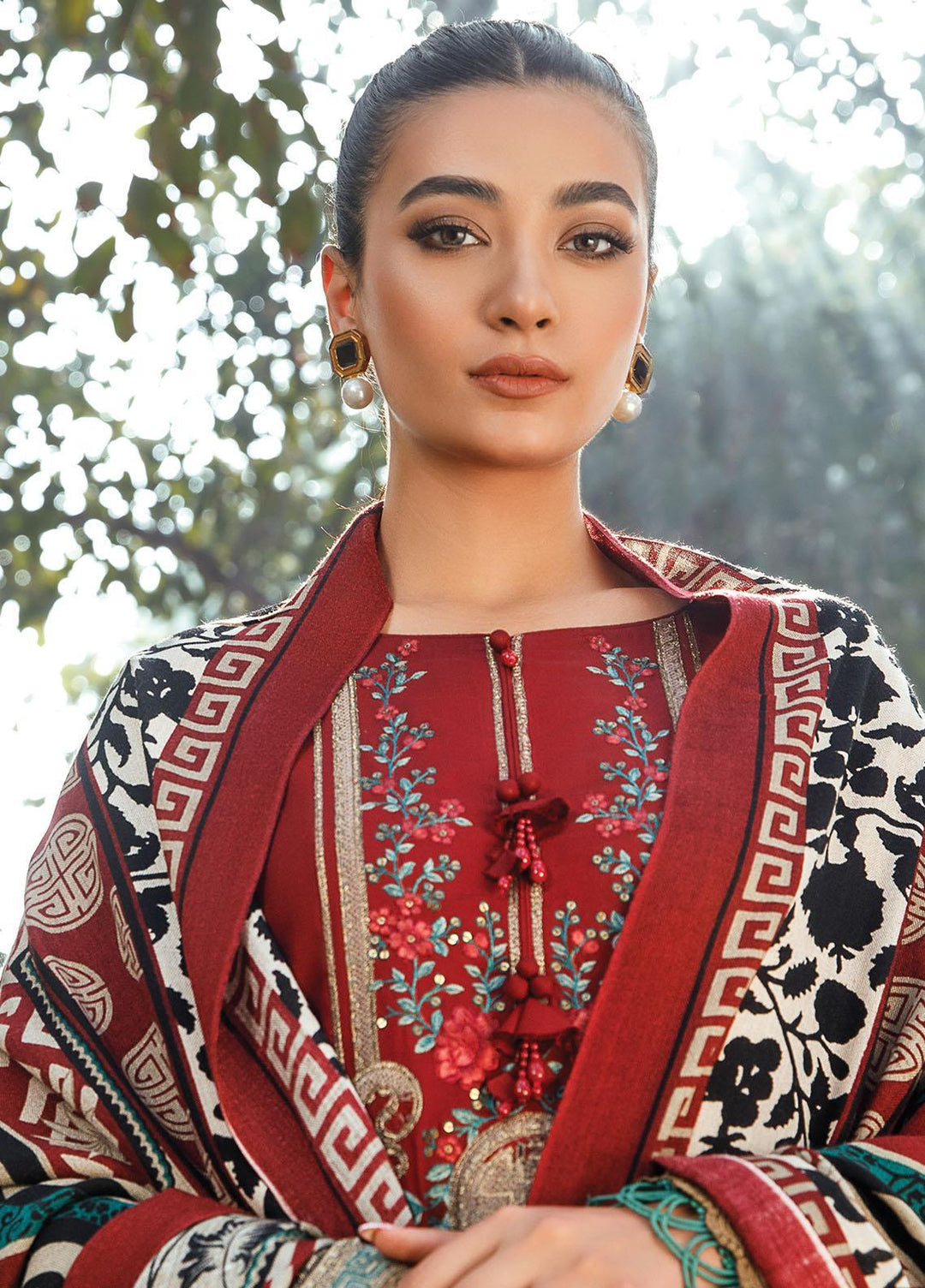 Mprints by Maria B Embroidered Karandi Suits Unstitched 3 Piece MB22MW 5B - Winter Collection