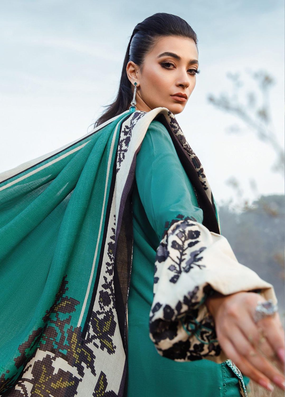 Mprints by Maria B Embroidered Karandi Suits Unstitched 3 Piece MB22MW 9A - Winter Collection