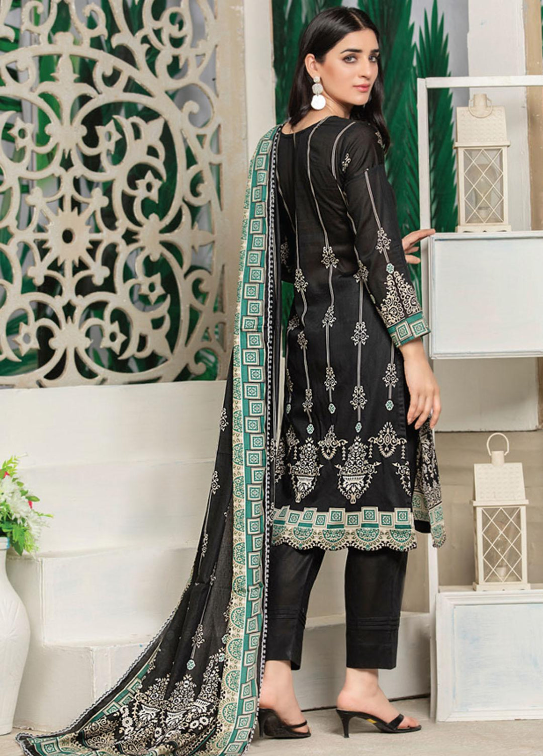 MTF Printed Lawn Suits Unstitched 3 Piece MTF21RS D-01 - Summer Collection