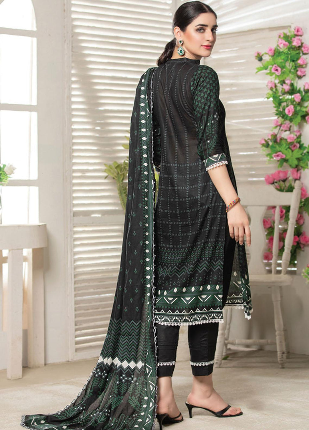 MTF Printed Lawn Suits Unstitched 3 Piece MTF21RS D-04 - Summer Collection