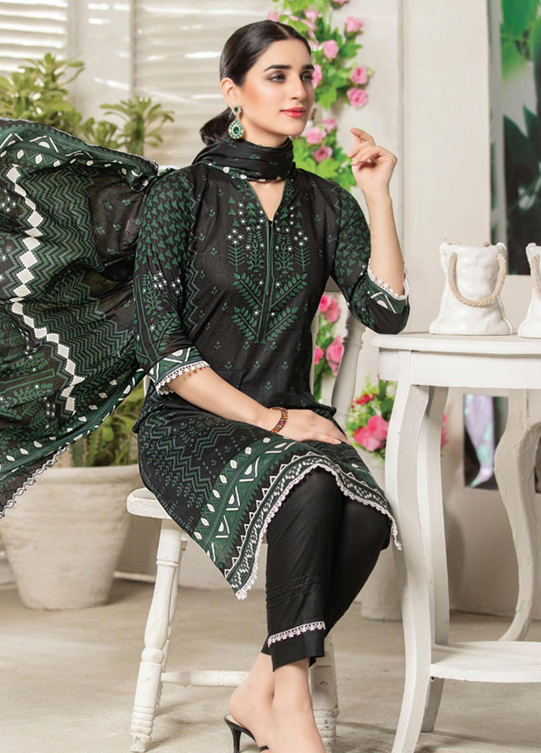 MTF Printed Lawn Suits Unstitched 3 Piece MTF21RS D-04 - Summer Collection